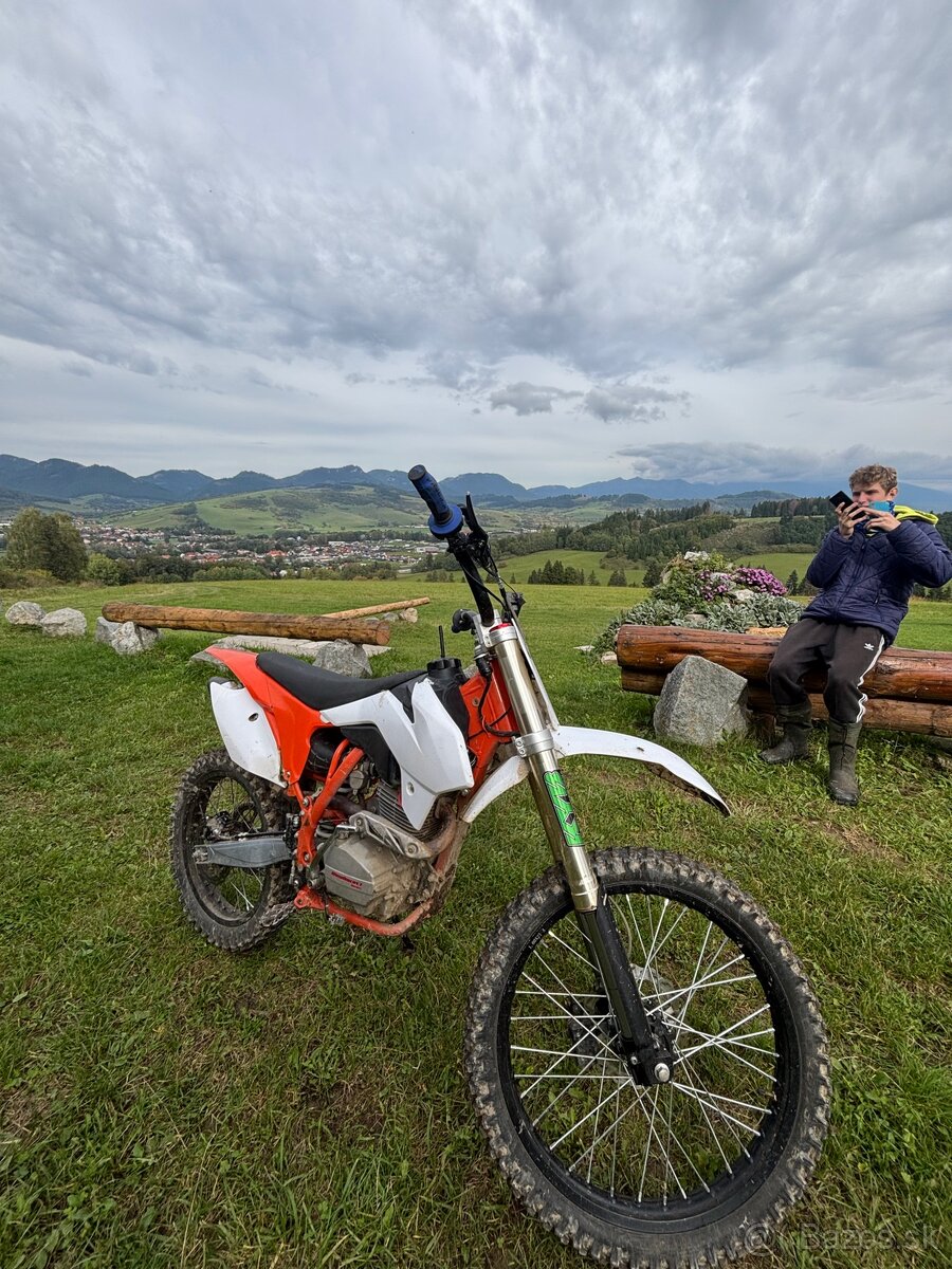 Minirocket hurricane 250