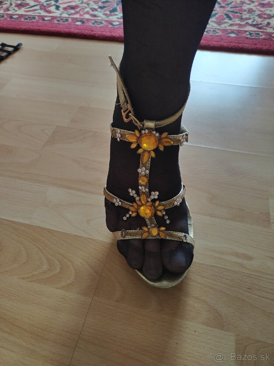 Zlaté topánky, a iné.. - 2