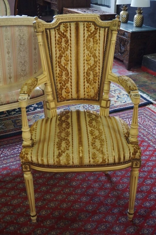 Starožitné kreslá - 2