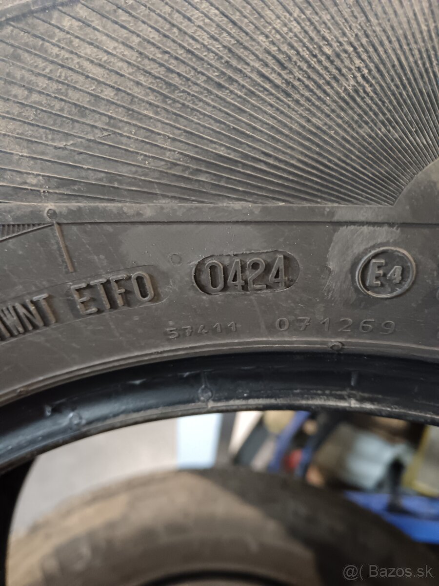 Predam letne Pneu Continental a Pirelli 215/70 R15C - 2