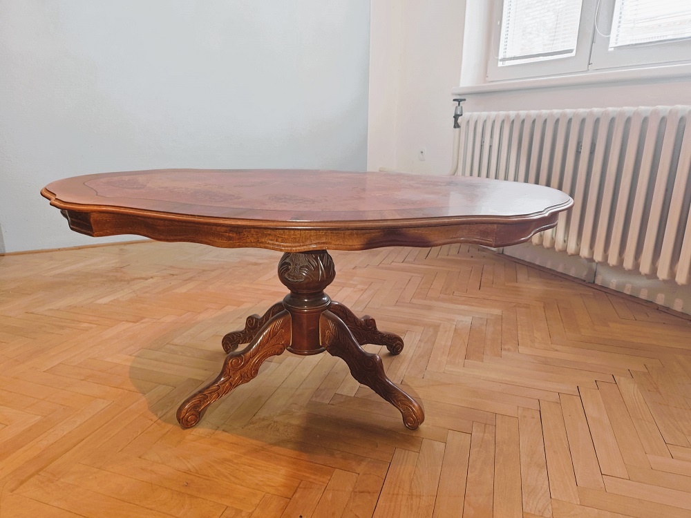 PREDÁM RUSTIKÁLNY KONFERENČNÝ STȎL - 2