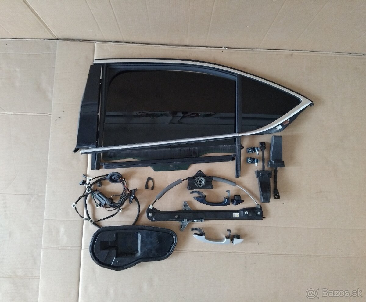 rozpredám dvere Superb 3 sedan - 2