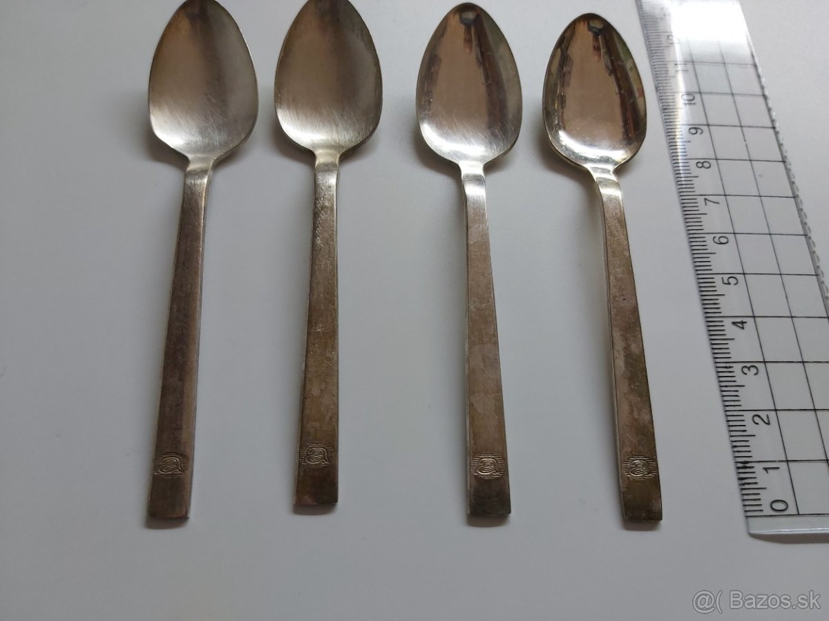 Predam 4ks postriebrene kavove lyžičky - 2