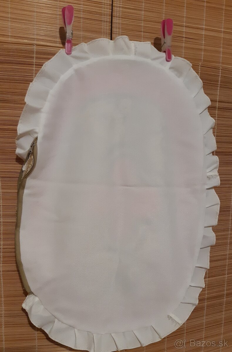 Retro obliecka na vankus - 2