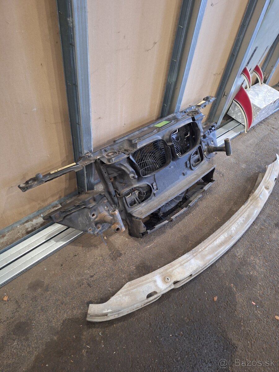 BMW E39 predna stena - 2