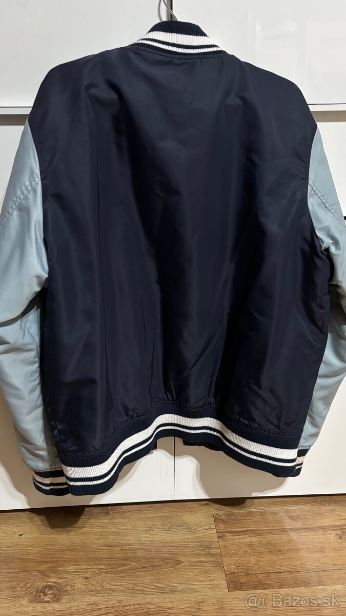 Yale Varsity Bomber Bunda - 2