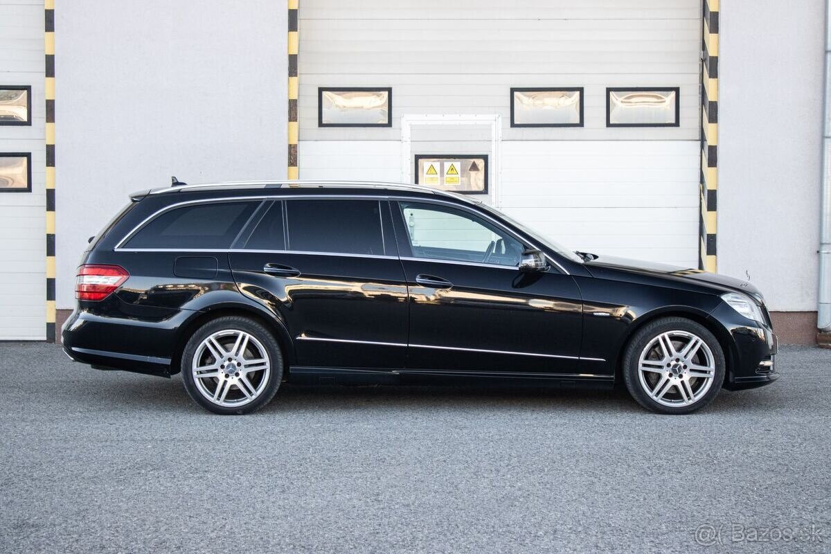 Mercedes E Trieda 350D T 4Matic A/T - 2