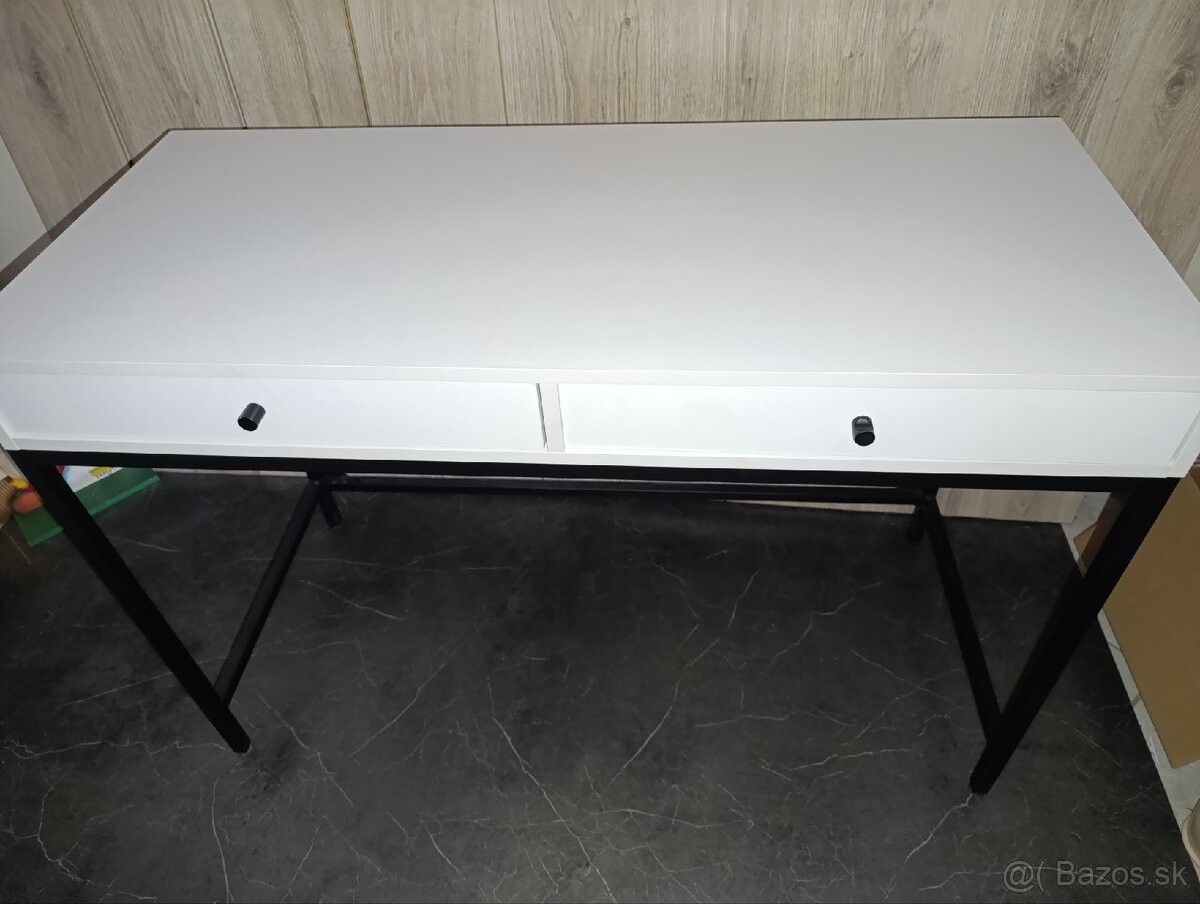 Písací stôl - 2