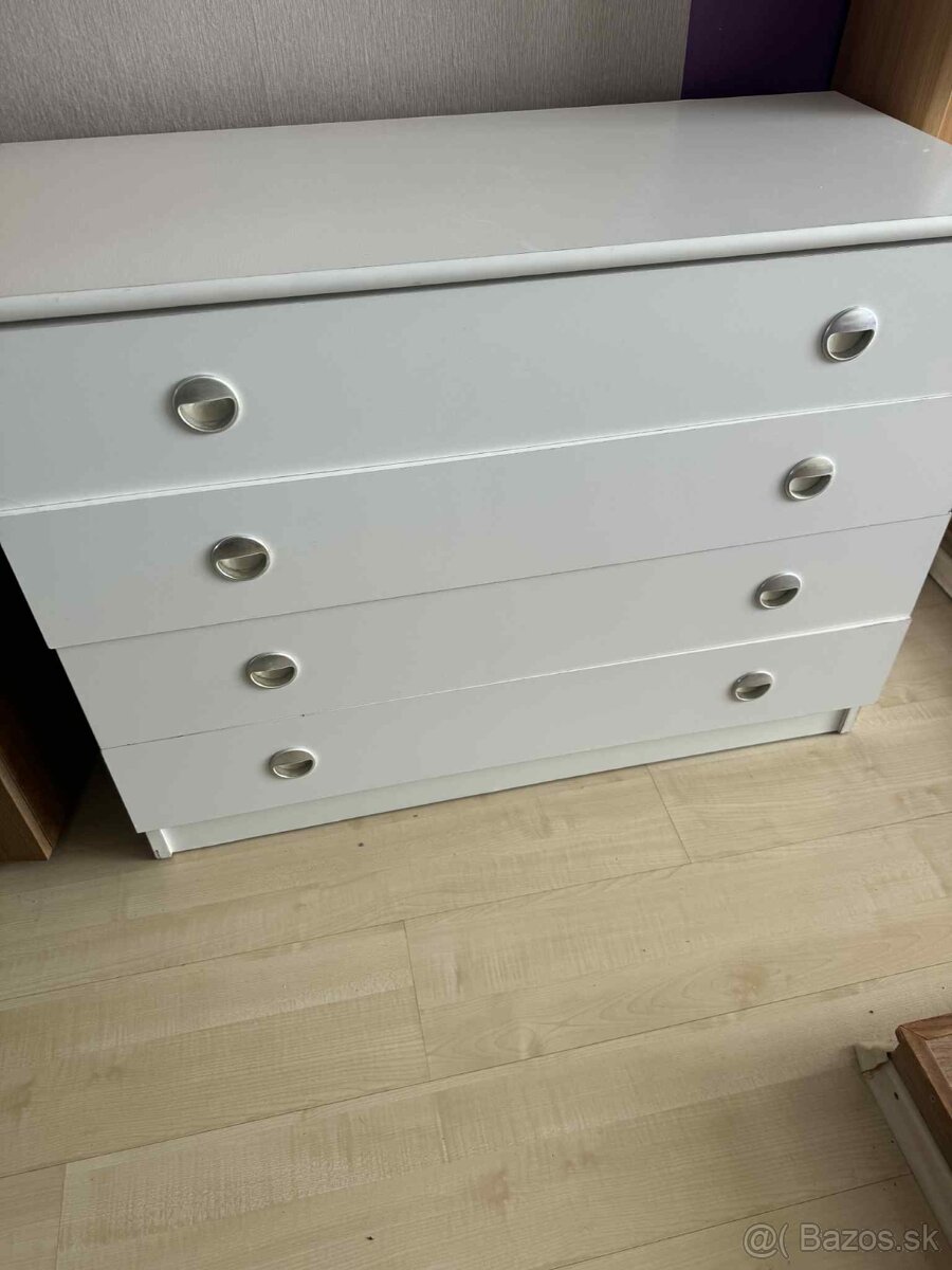 Komoda + 2 nočné stolíky - 2