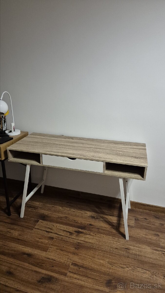 Písací stôl - 2
