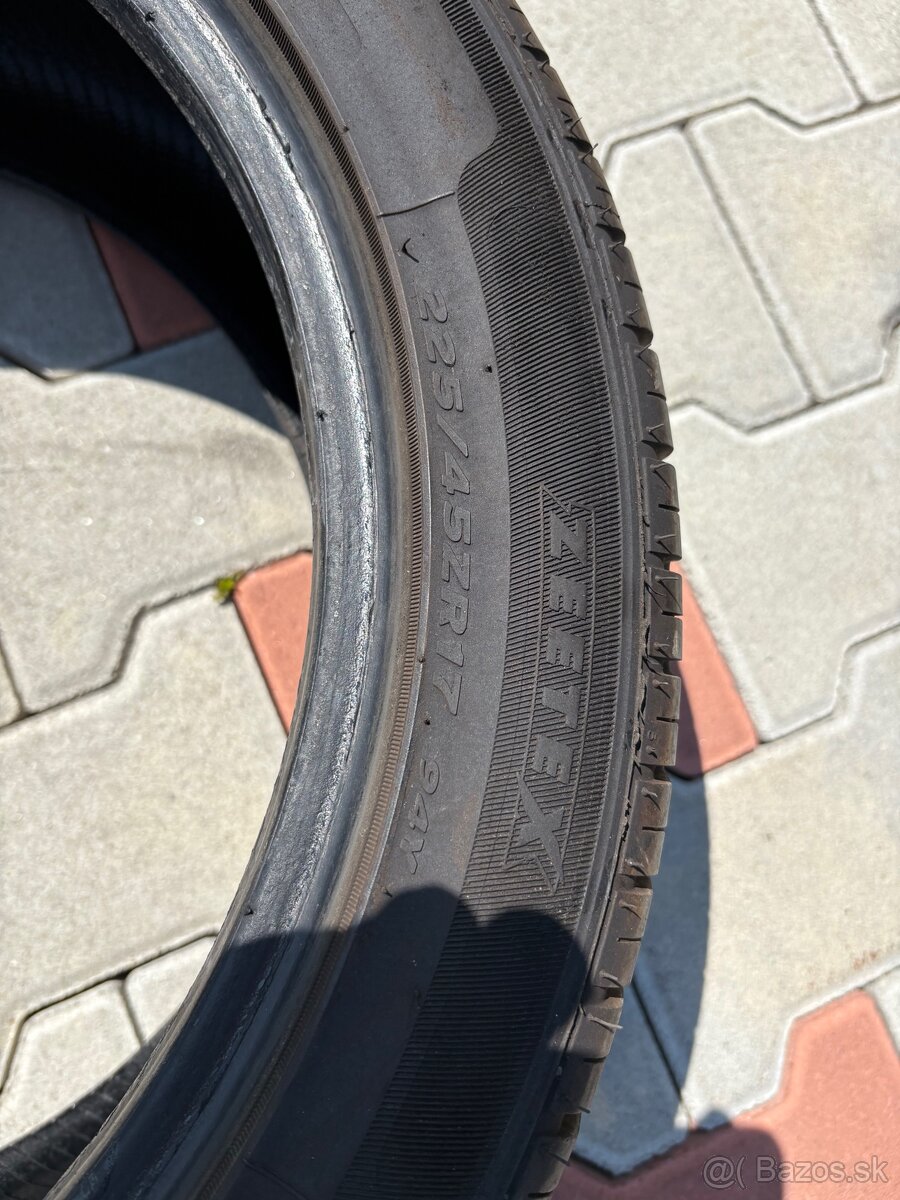 225/45 R17 letne - 2