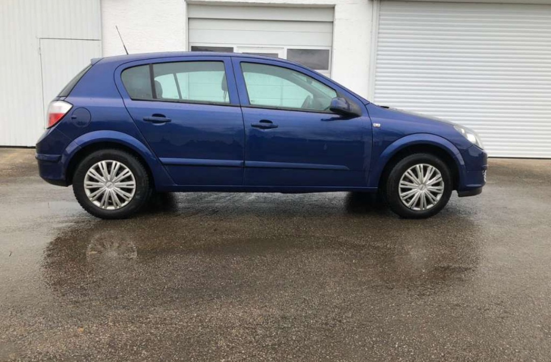 Opel astra na diely - 2