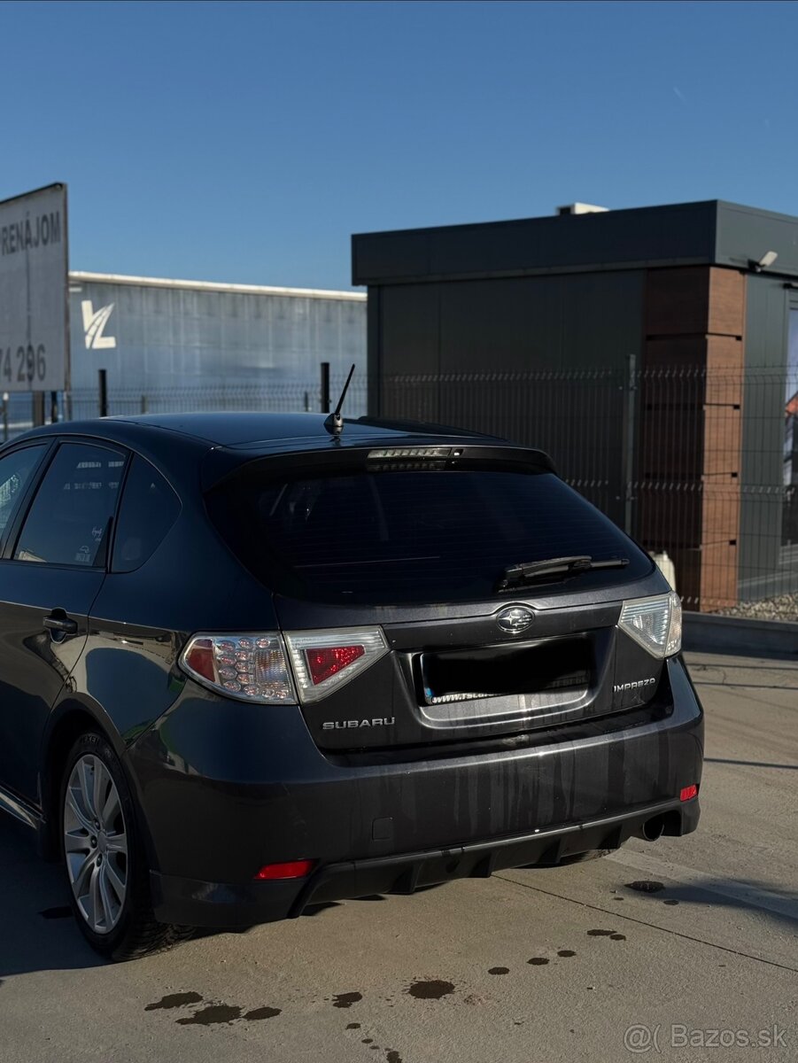 Subaru Impreza 2.0r - 2