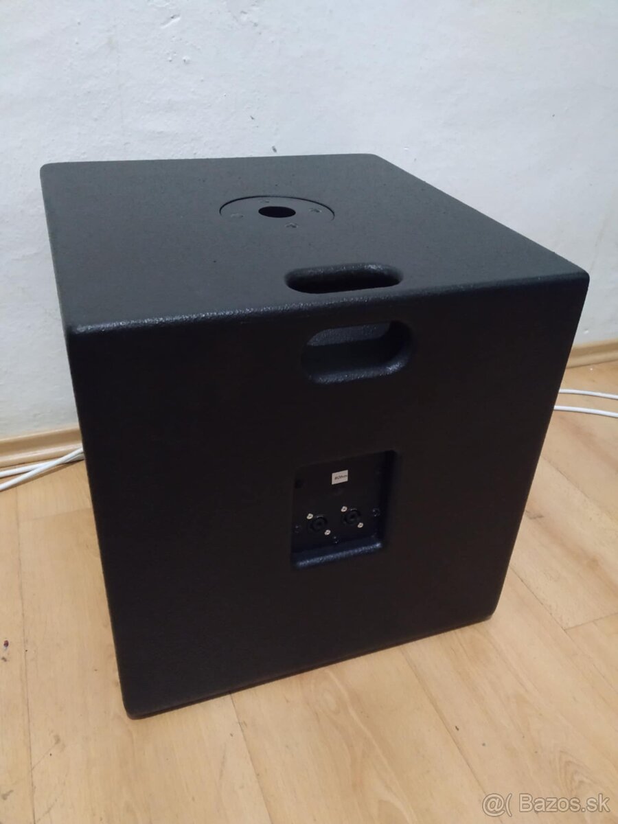 10” subwoofer 300/600W - 2