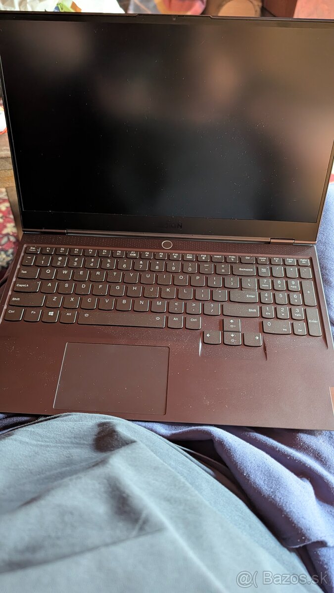 LENOVO Legion 7 - 2