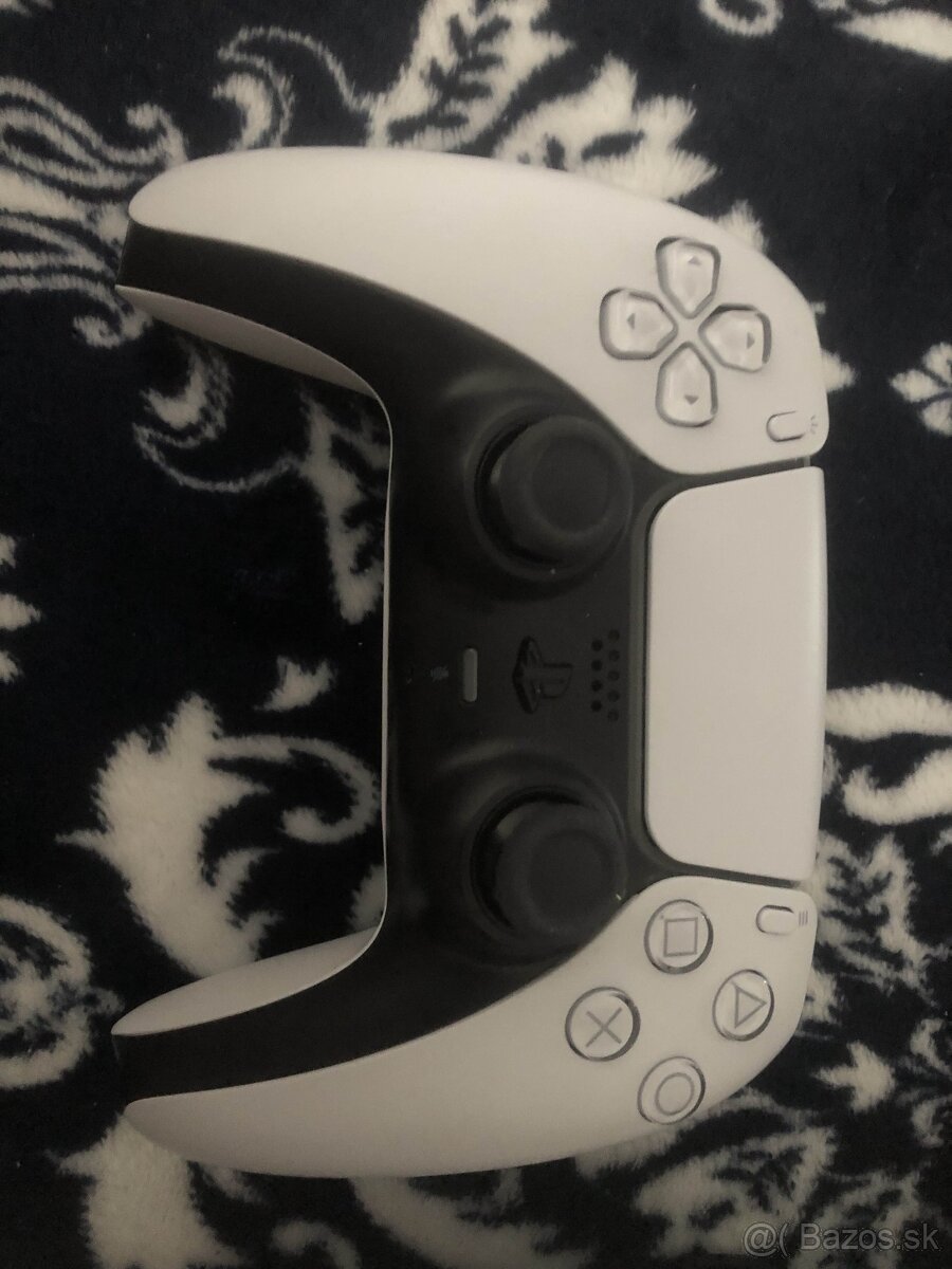 Predám PS5 ovládač. - 2