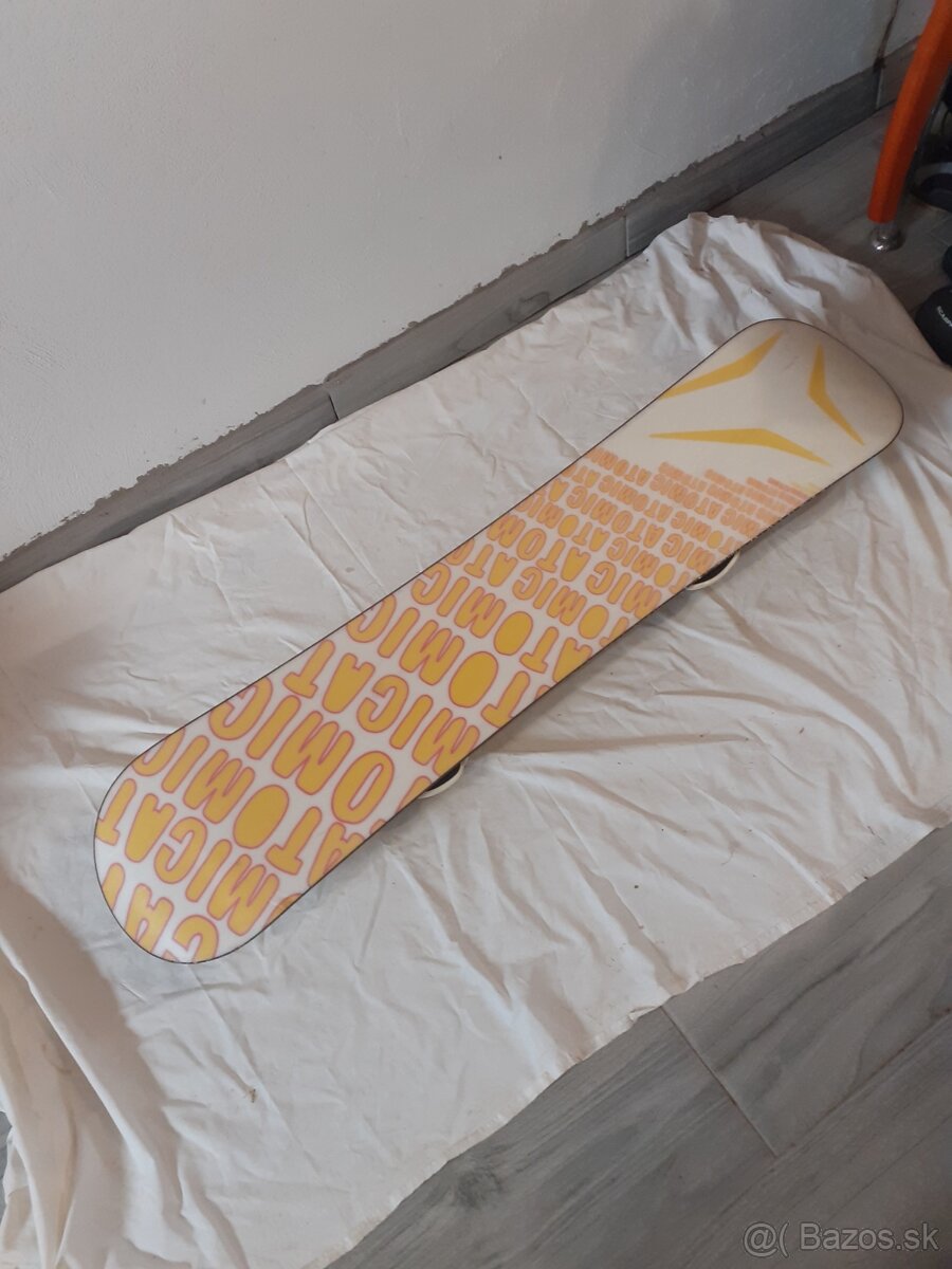 Predám detski snowboard atomic - 2