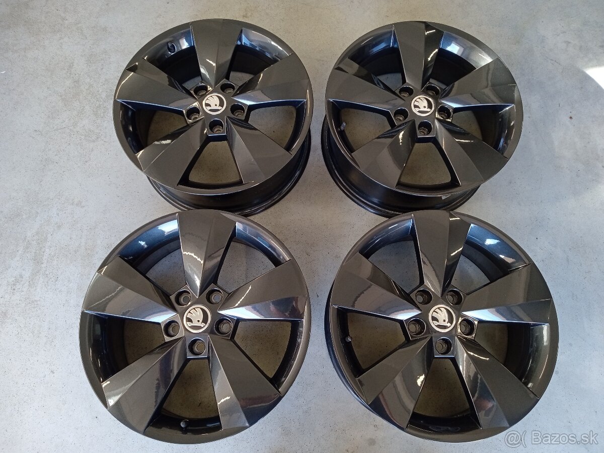 4ks ALU 5x112 R17 6,5J ET38 Original SKODA CIERNE - 2