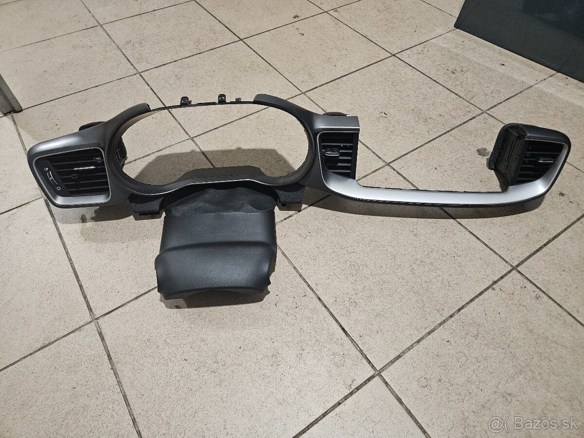 Diely na Kia Ceed SW 2024 - 2