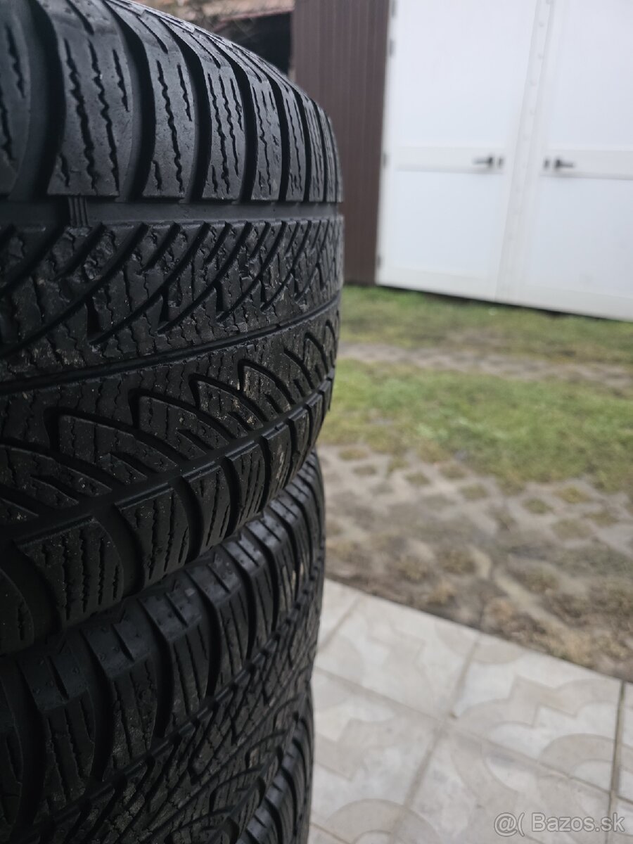 Good year ultragrip 8 255/60 r18 - 2