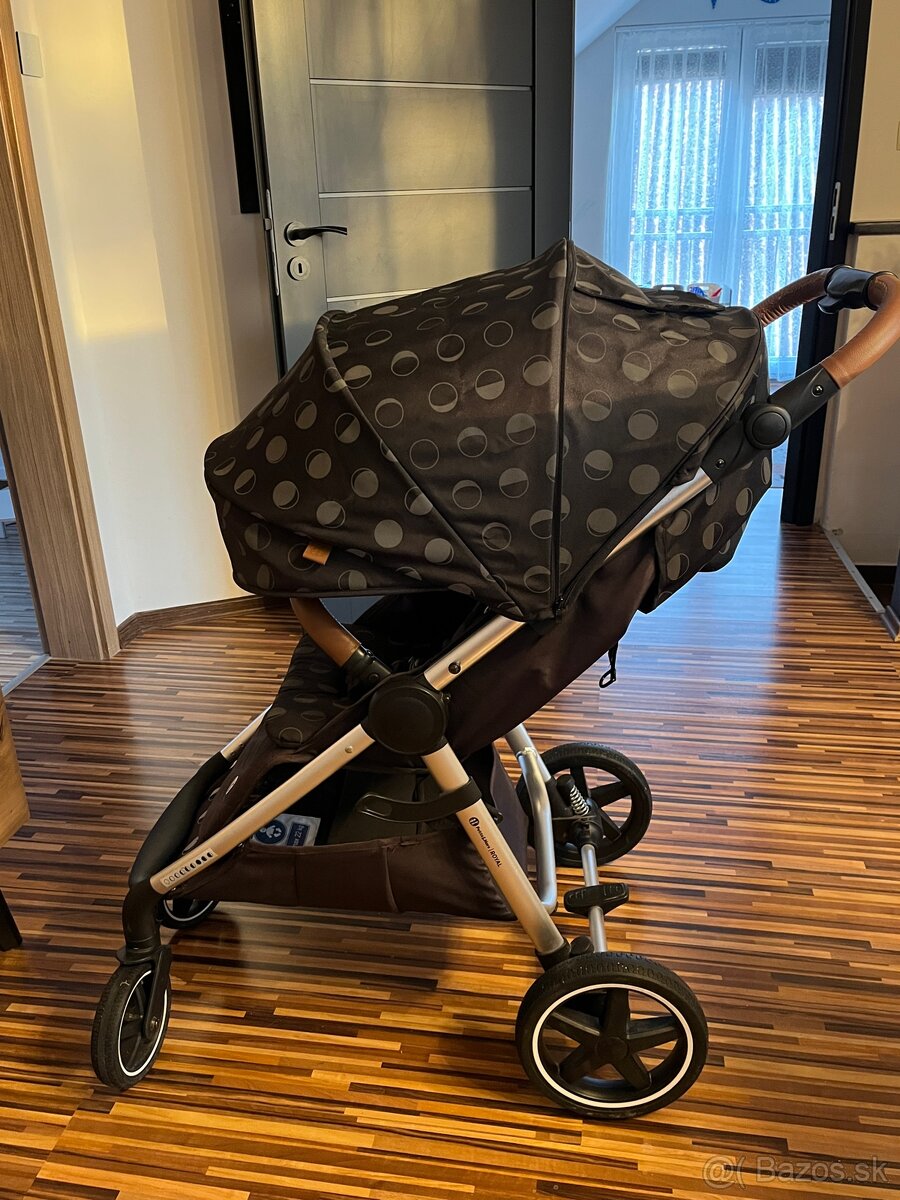 Kočiarik Petite and Mars royal - 2