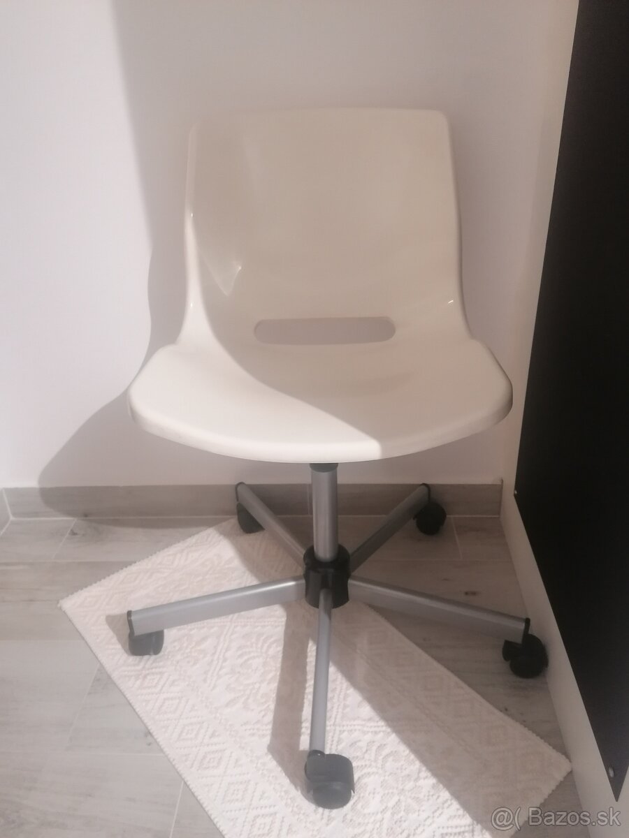 Stolička Snille - 2