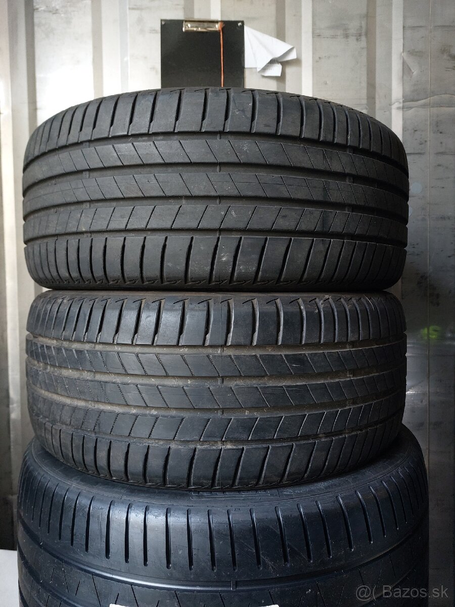 245/40R19 Bridgestone Turanza D4024 - 2