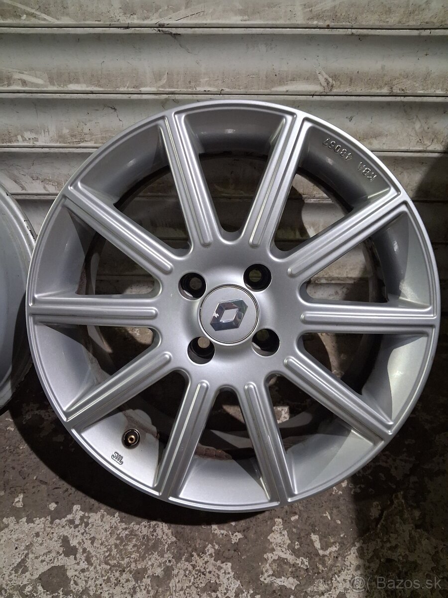 Hlinikové disky Renault R16 - 2