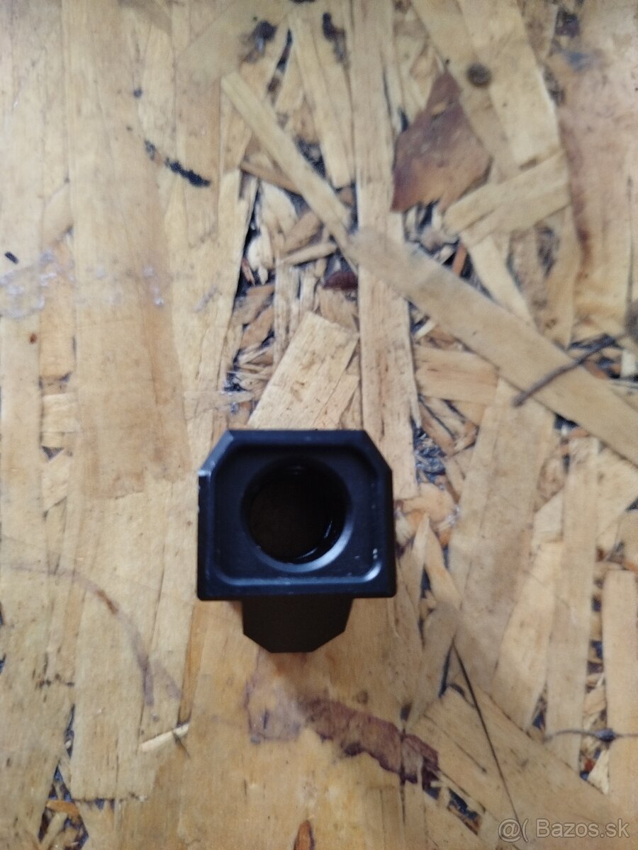 Pištolovy kompenzator od Nora - 2