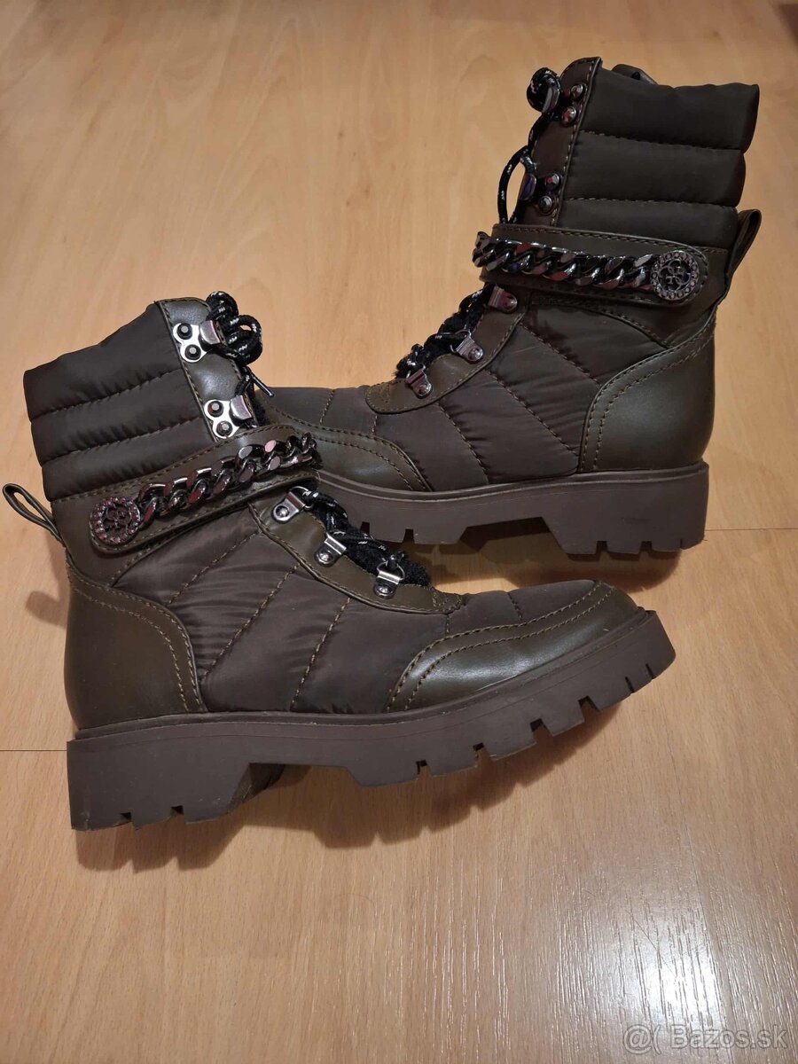 Guess kotníkové čižmy olivová khaki farba -velkost 37 - 2