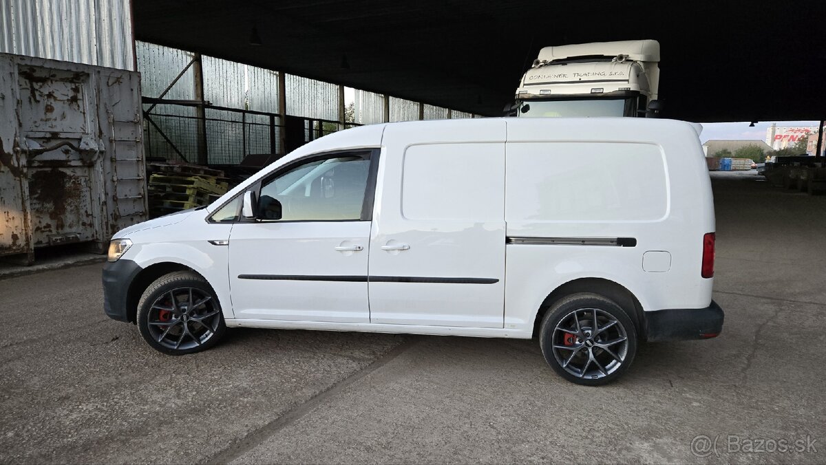 VW Caddy maxi 2.0tdi 110KW - 2