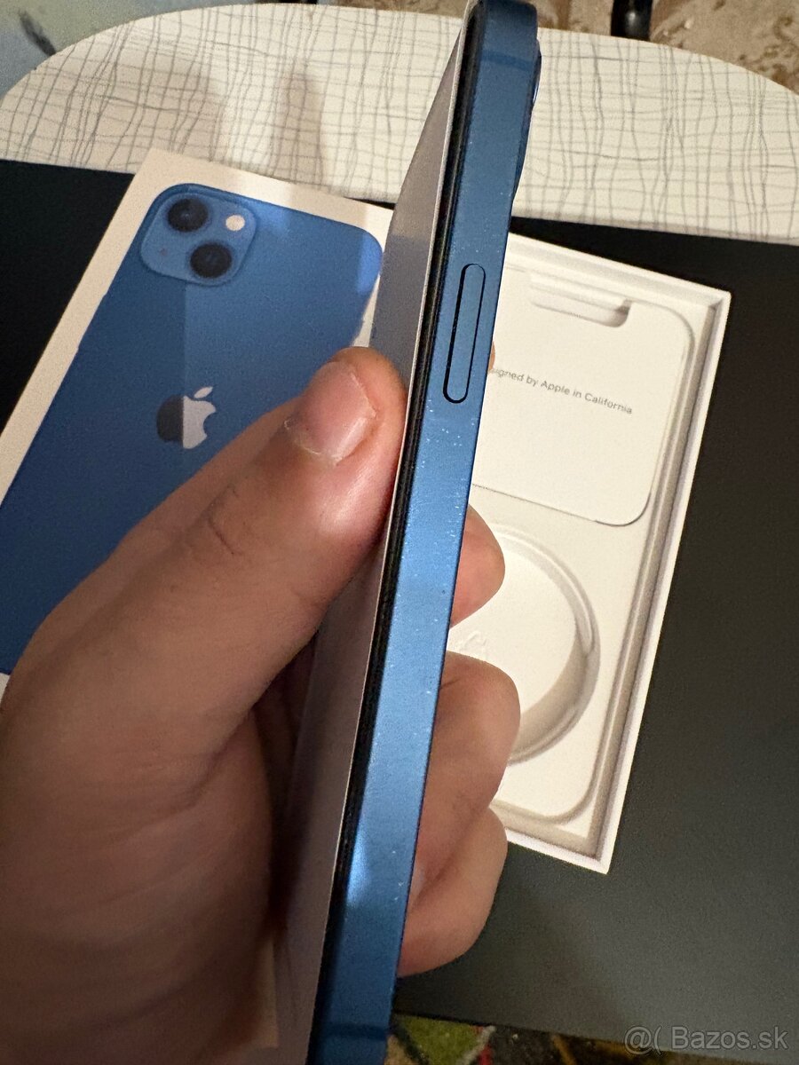iPhone 13 Blue 128 GB - 2