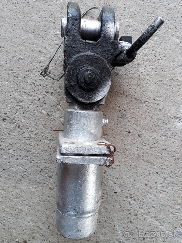 Predám diely na avia sklápač multicr 25 - 2