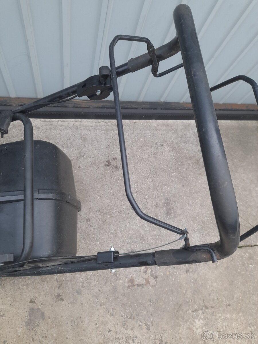 Benzinová kosačka Alko s pojazdom - 2