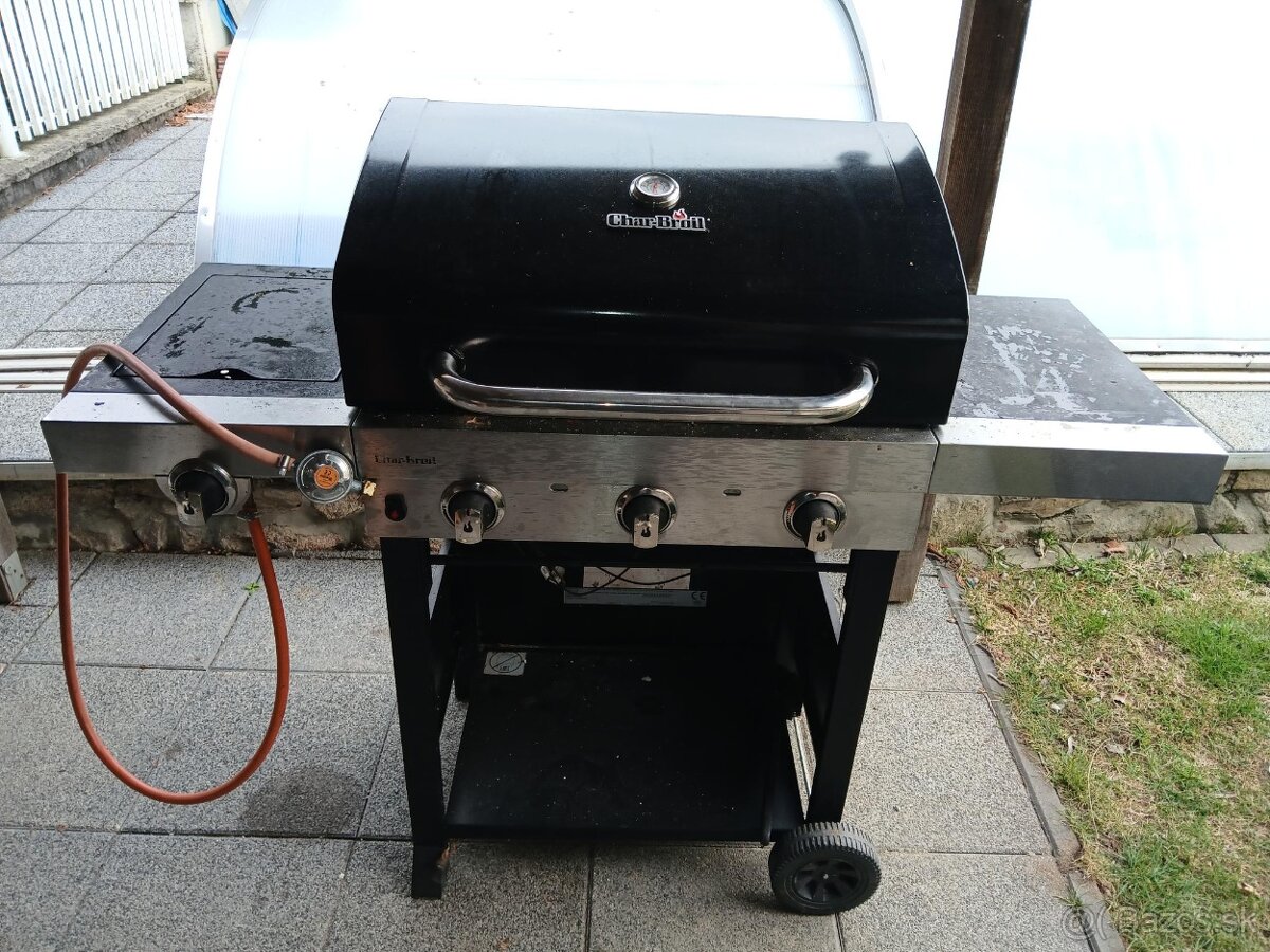 Predám Plynový gril Char-Broil - 2