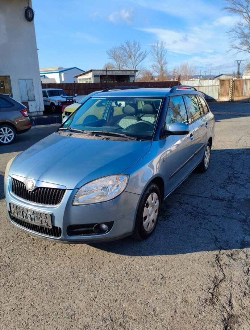Škoda Fabia 2 Combi 1.4 MPI 63kw - 2