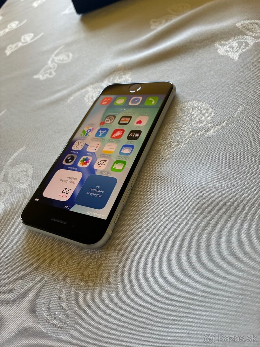 iPhone SE 64GB - 2