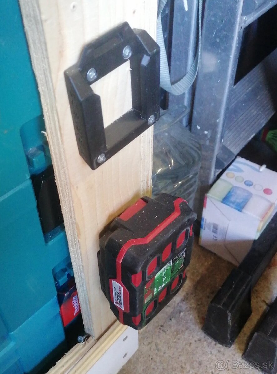 Nástenný držiak na parkside batérie 20x 2,4 a 8 ah - 2