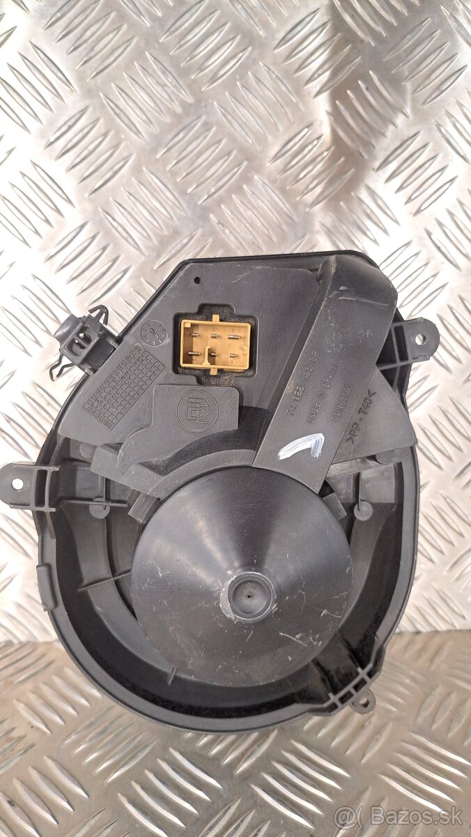 Ventilátor kúrenia - PASSAT B5.5, SUPERB 1, AUDI A4 B5 - 2