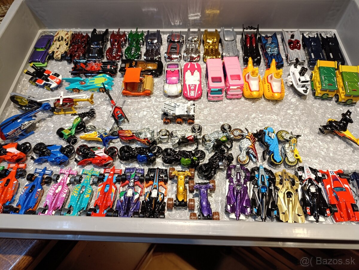 Hot Wheels - filmové, formule, motorky - 2