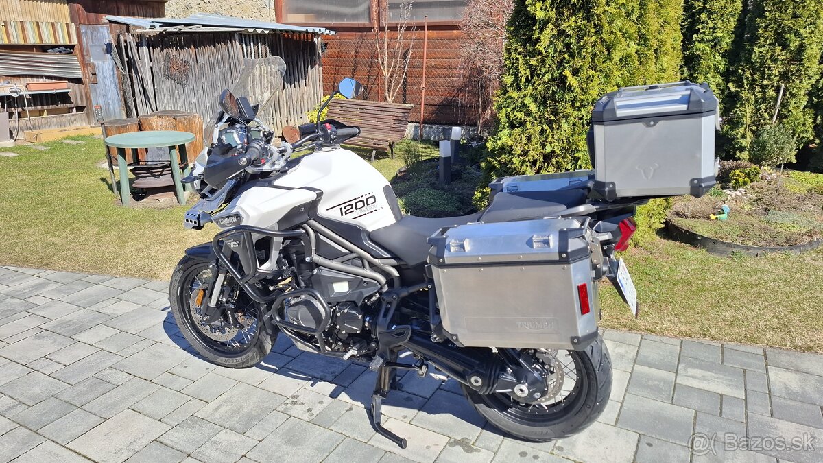TRIUMPH TIGER 1200 XCX - 2