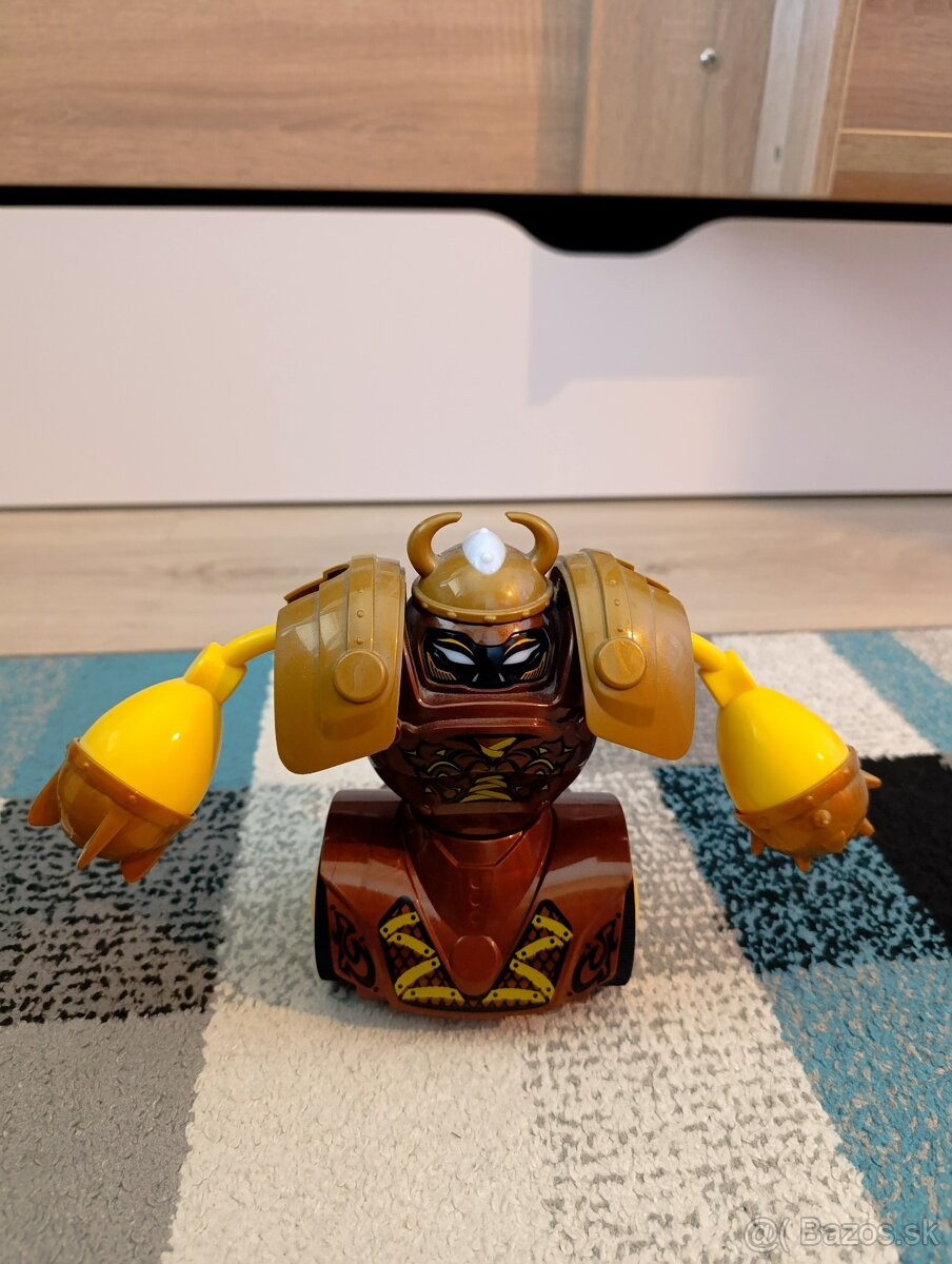 Robot Kombat Viking - 2
