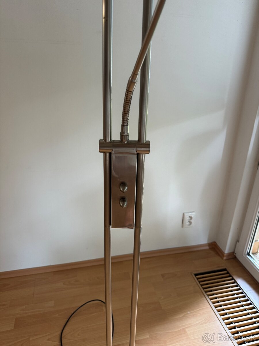 Stojaca lampa - 2