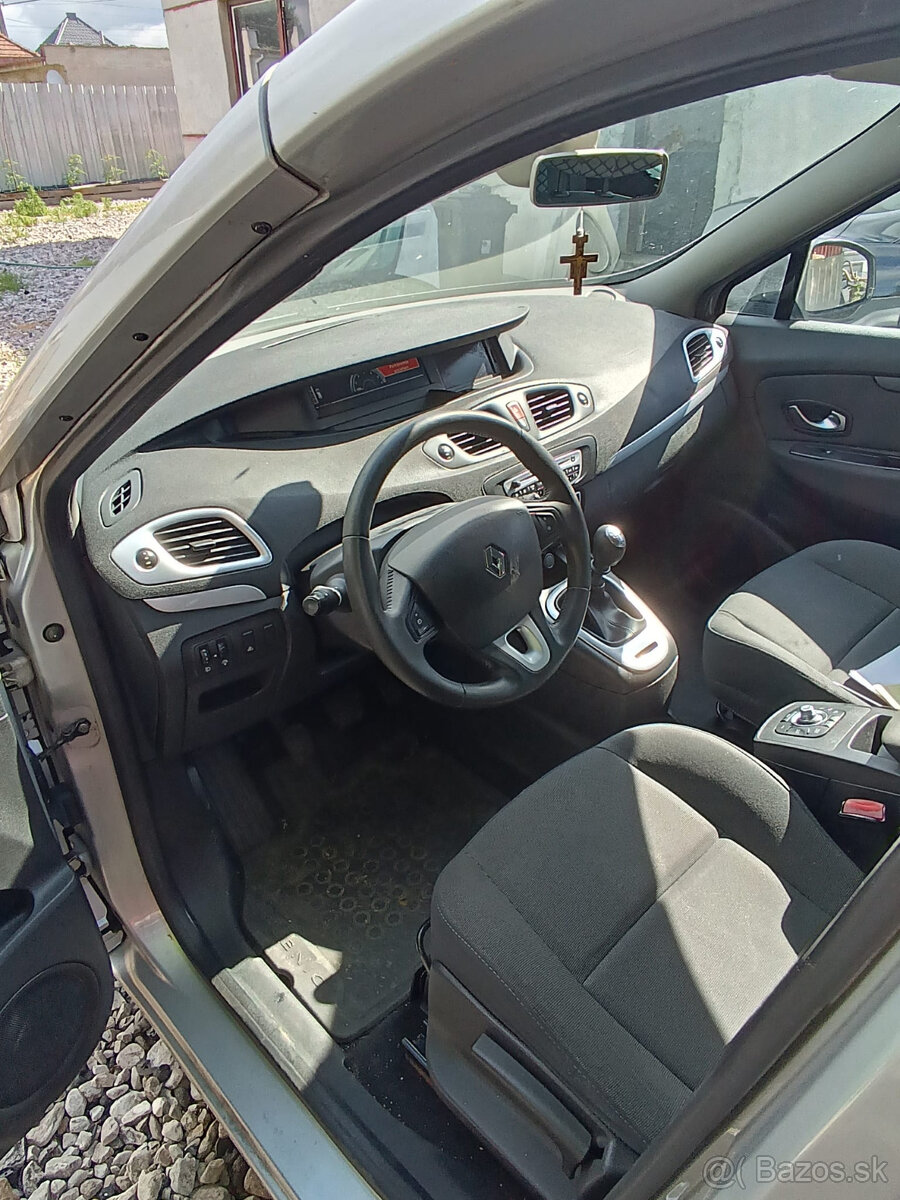 Renault Scenic - 2