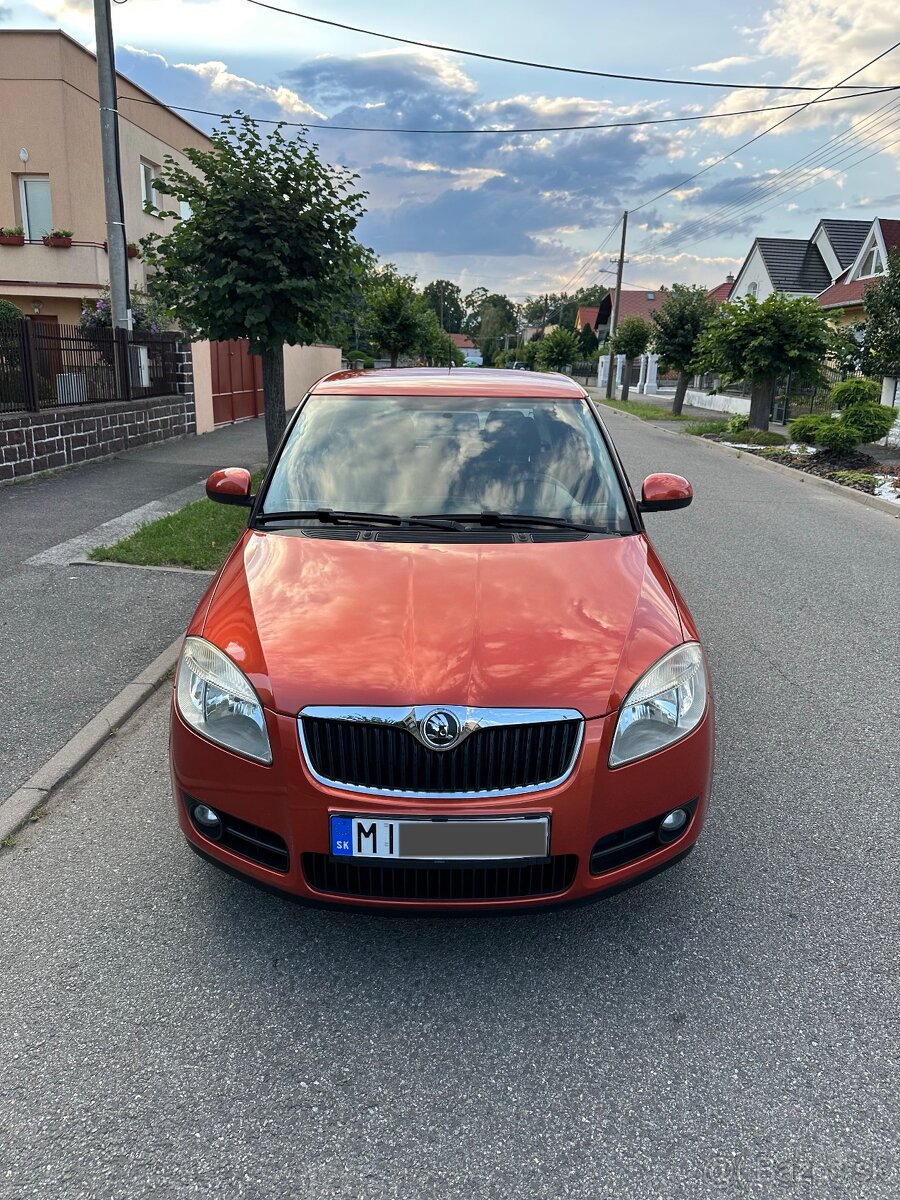 Škoda fabia - 2
