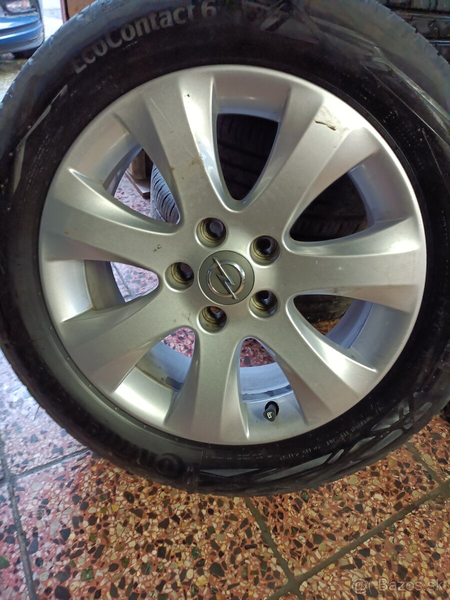 Continental 205/55 R16 letne - 2