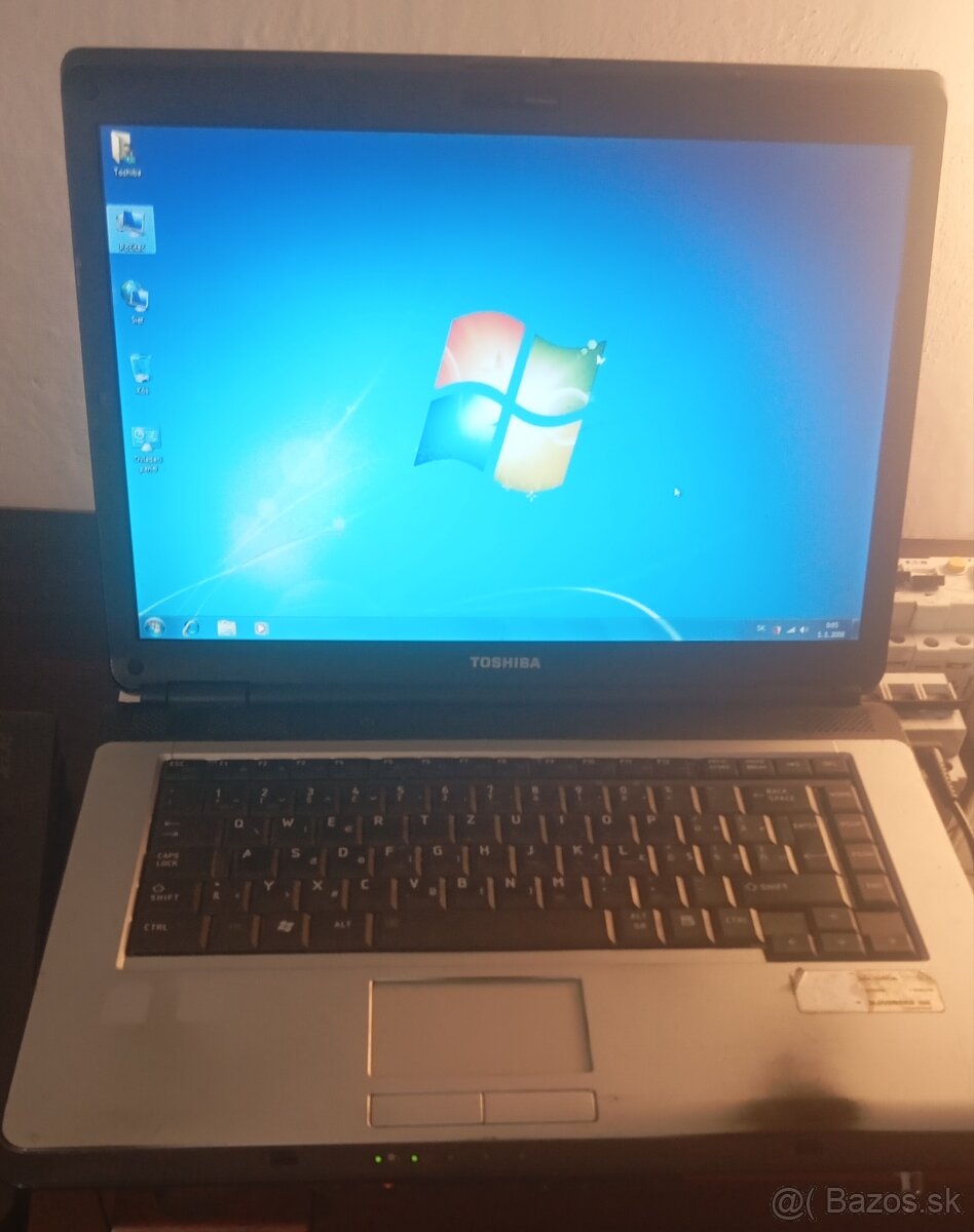 2 x Toshiba - 2