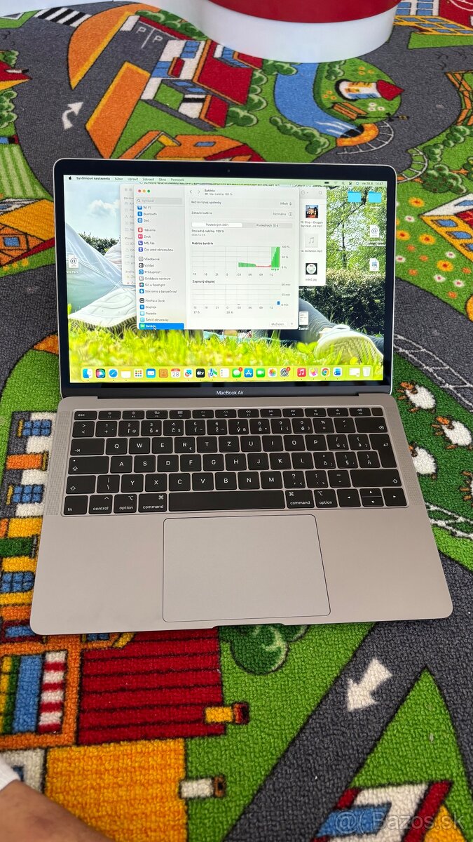 Predám mackbook - 2