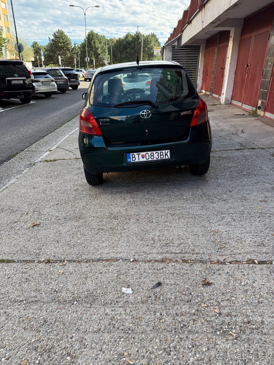 toyota yaris - 2