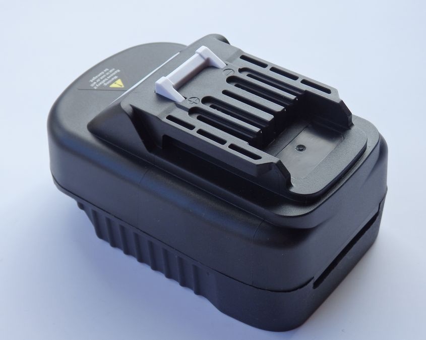 Adaptér MAKITA 18V / MAKITA 12V max - 2